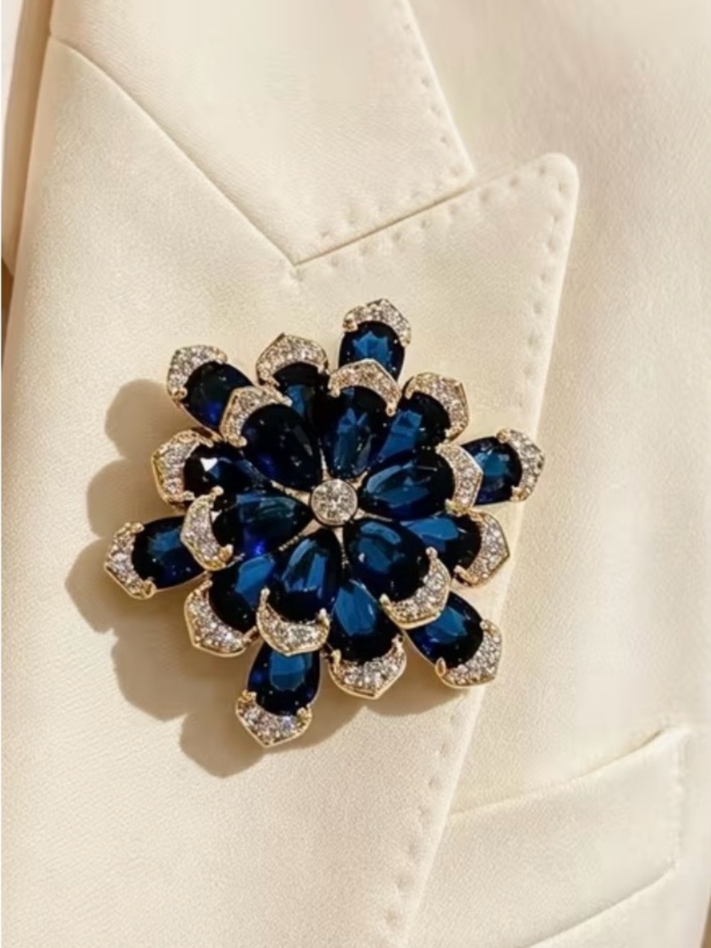 Elegant Blue Crystal Floral Brooch - Gold Tone New